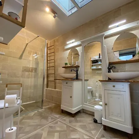 La Petite Cour Crécy-en-Ponthieu